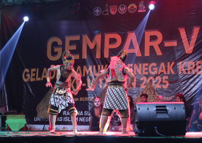 Gempar