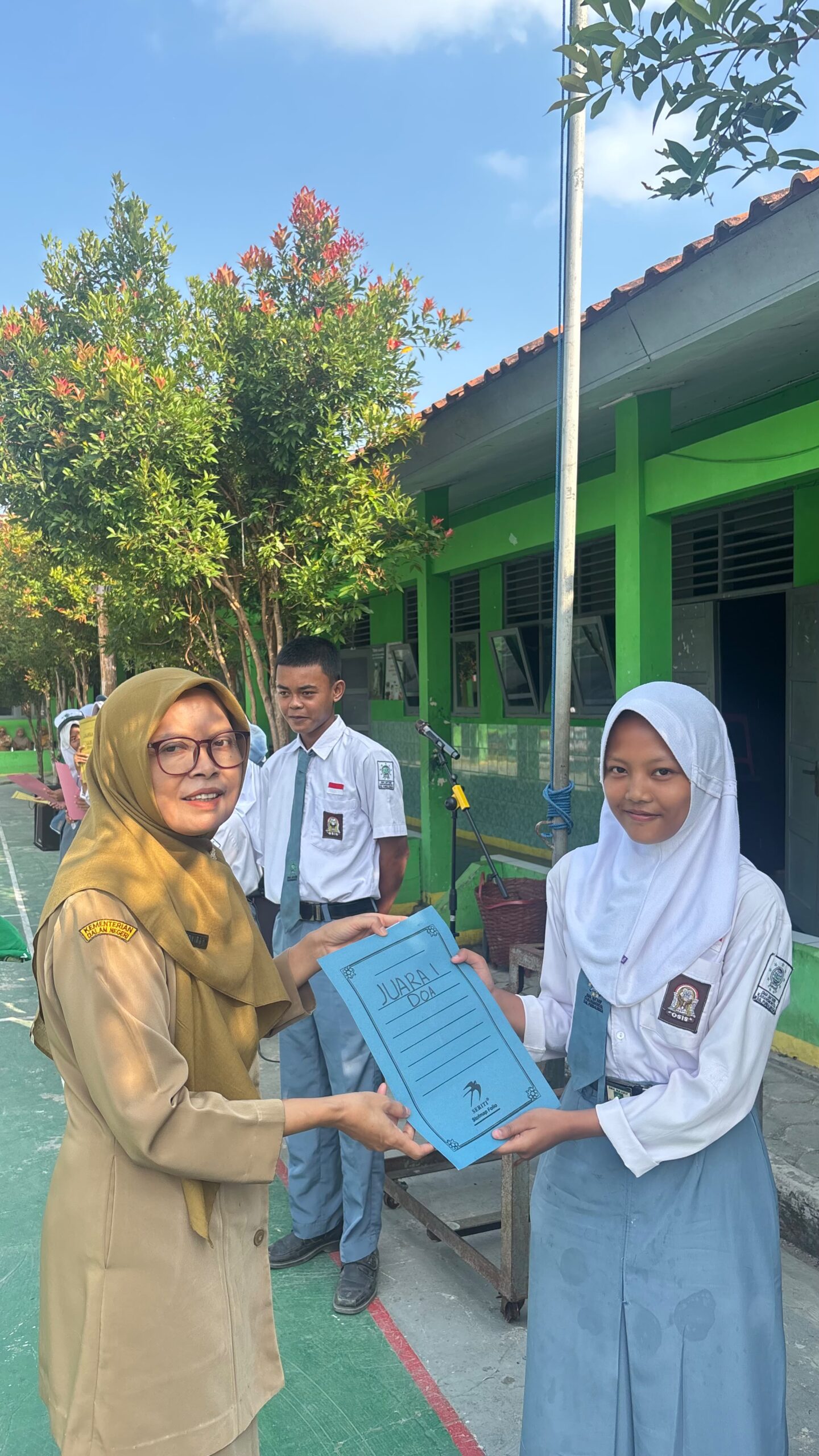 Lomba Agustusan di Maarif
